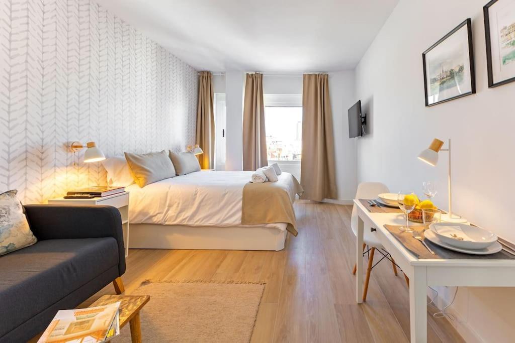 New Suite Reformada Con Excelente Ubicacion Seville Luaran gambar