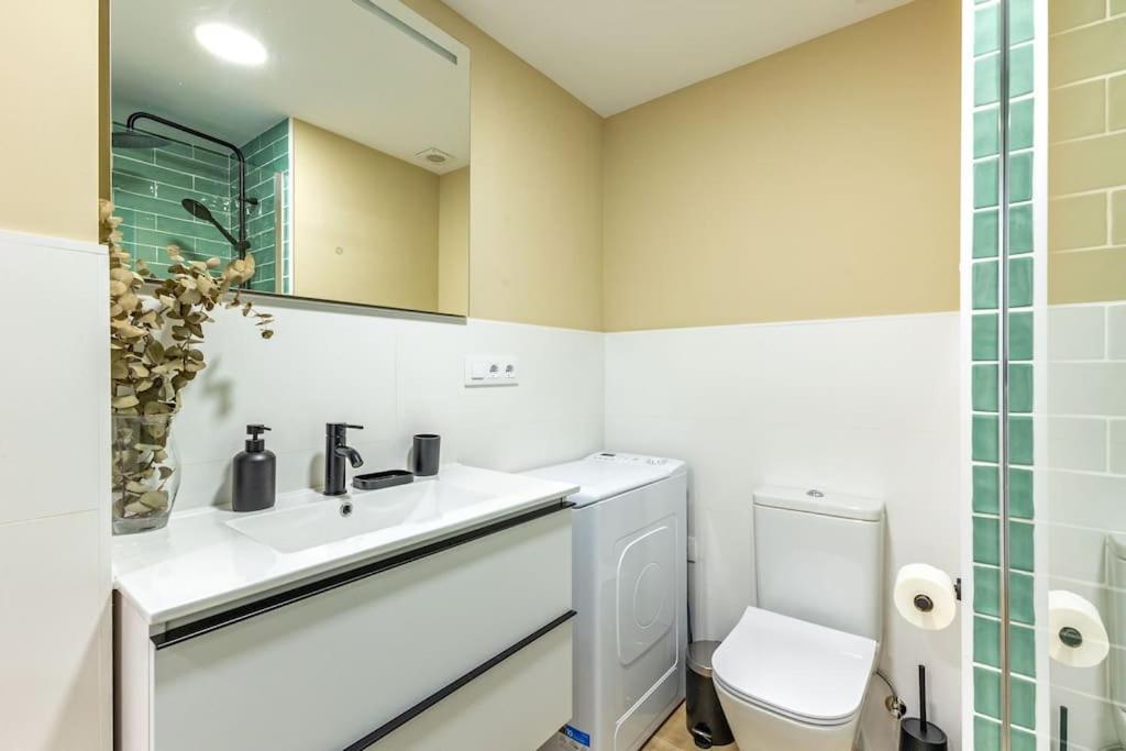 New Suite Reformada Con Excelente Ubicacion Seville Luaran gambar