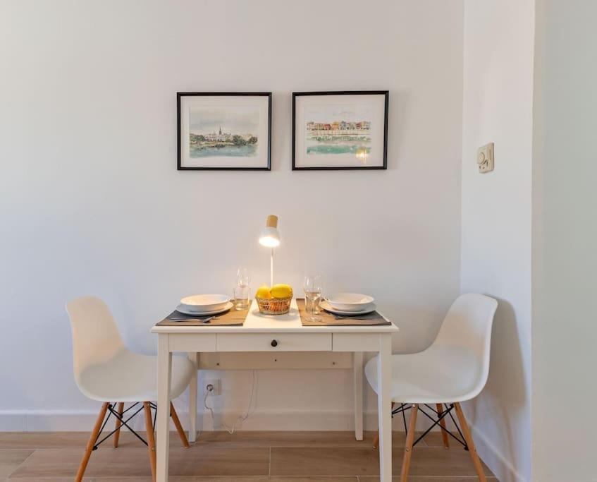 New Suite Reformada Con Excelente Ubicacion Seville Luaran gambar