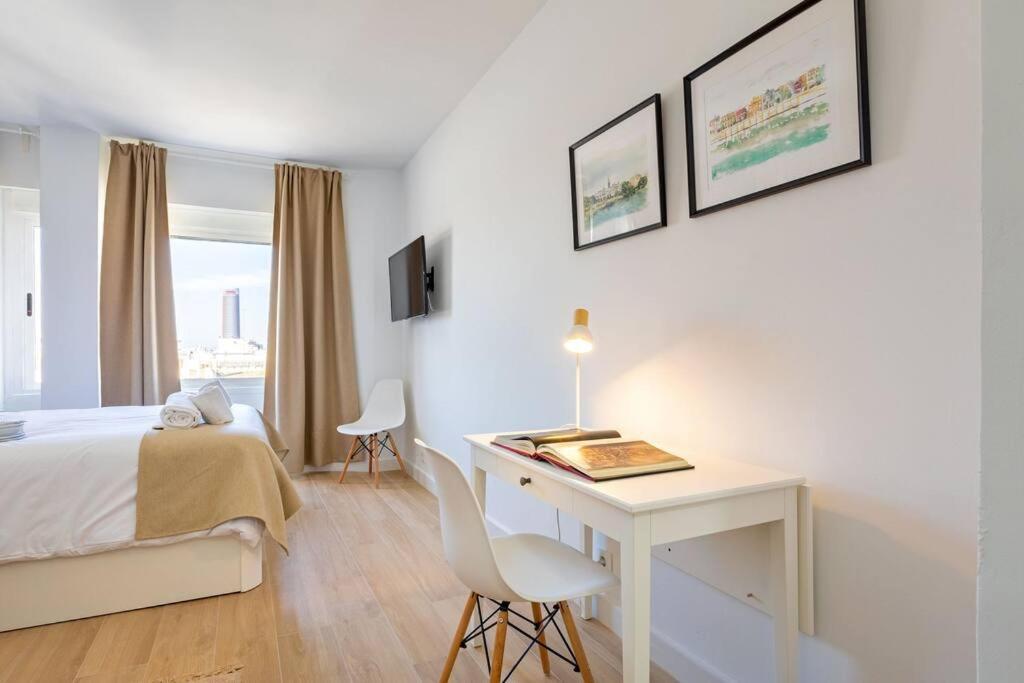 New Suite Reformada Con Excelente Ubicacion Seville Luaran gambar