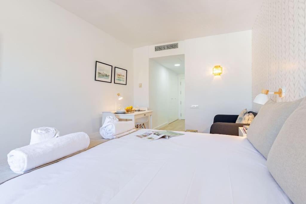 New Suite Reformada Con Excelente Ubicacion Seville Luaran gambar