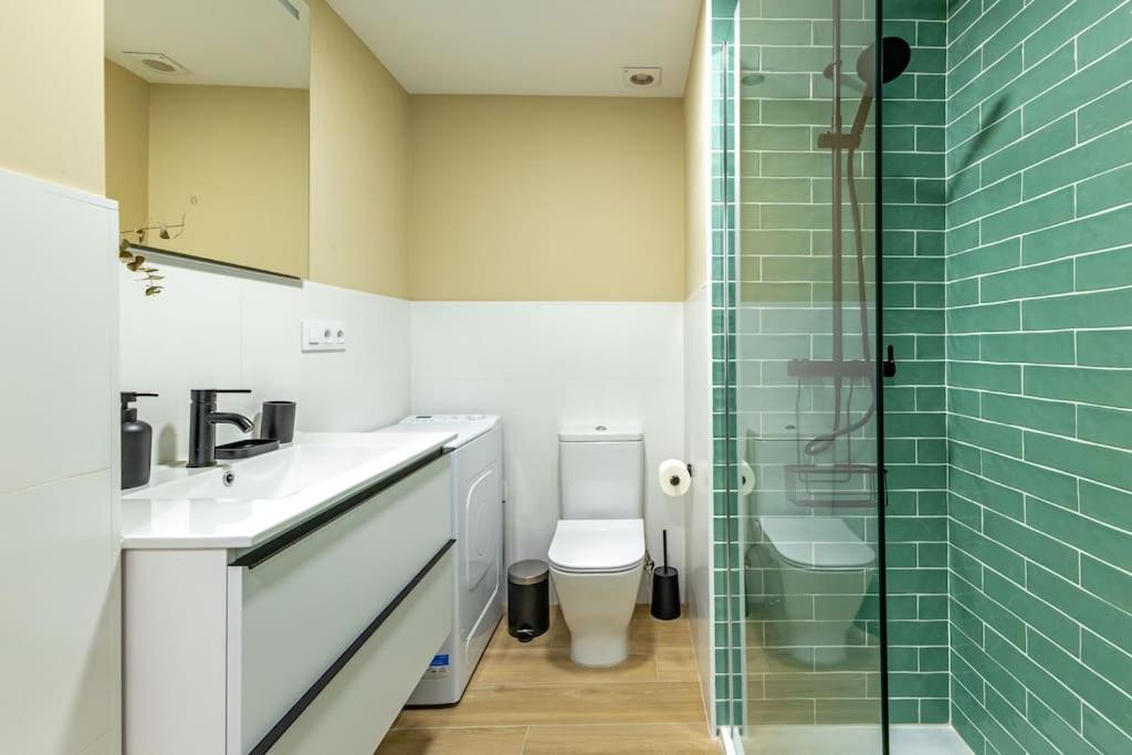 New Suite Reformada Con Excelente Ubicacion Seville Luaran gambar
